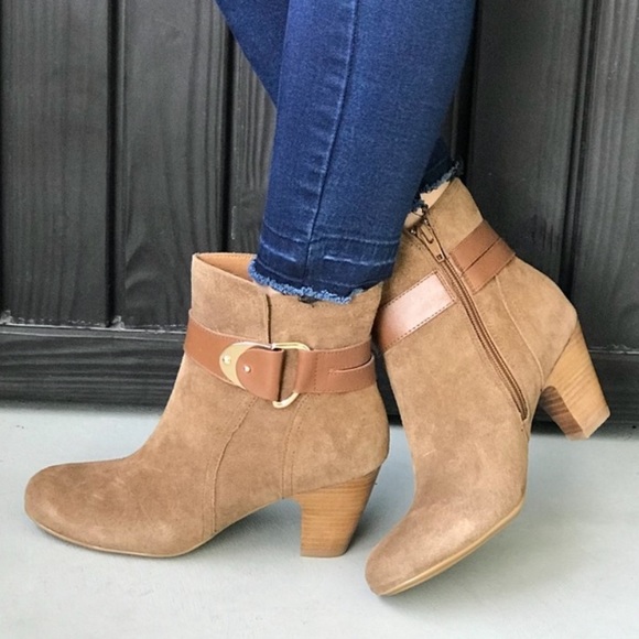 Distressed Suede Buckle Block Heel Ankle Booties - Picture 3 of 8